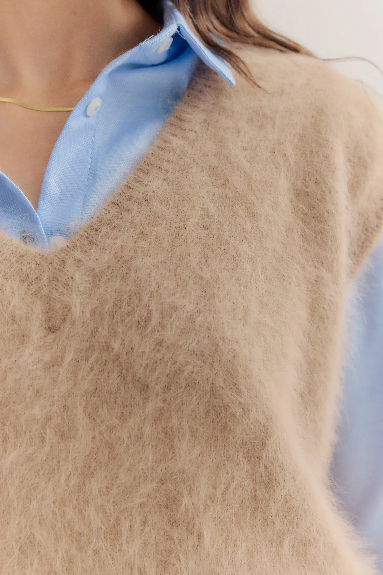 Ebony Vest - Latte