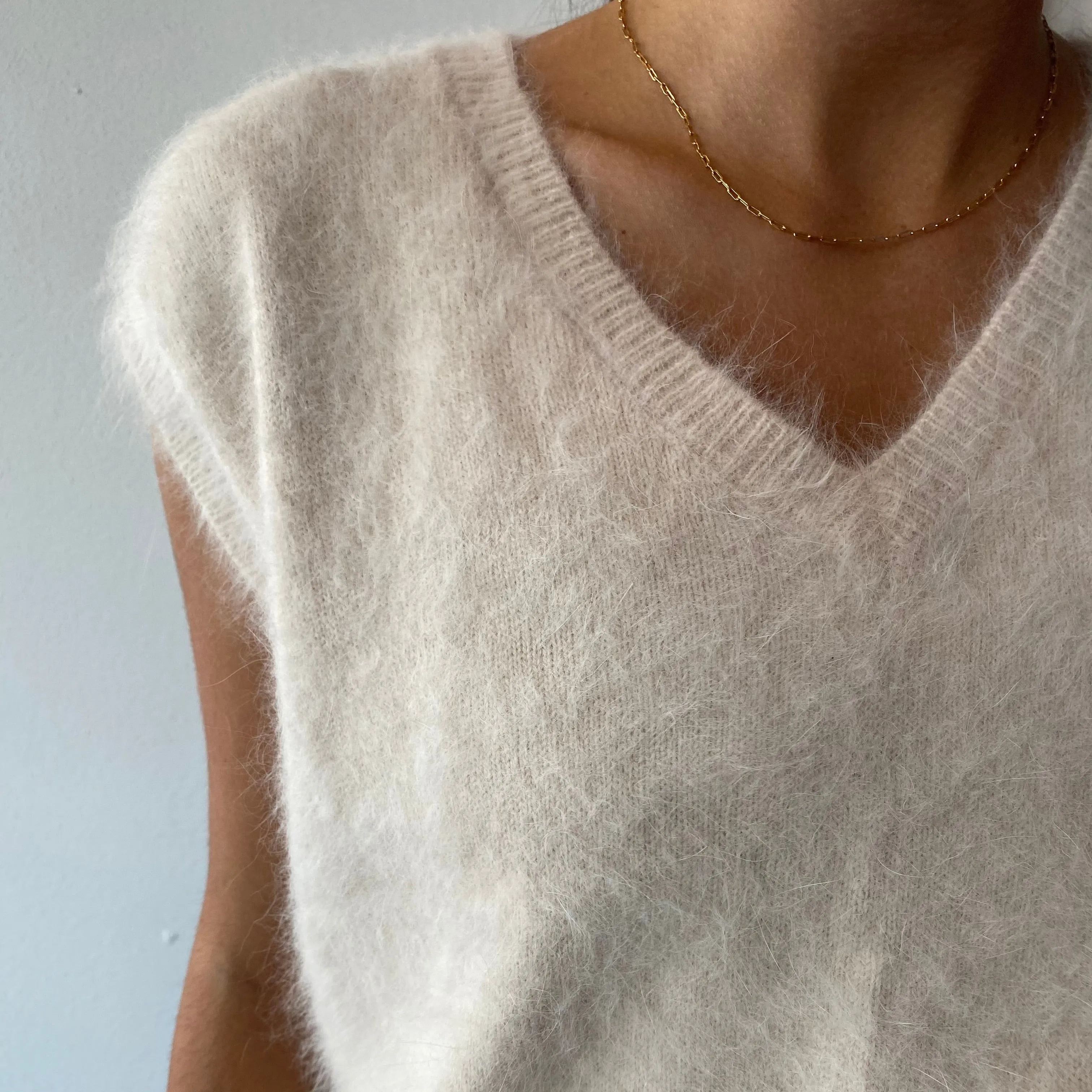 Ebony Vest - Oatmeal