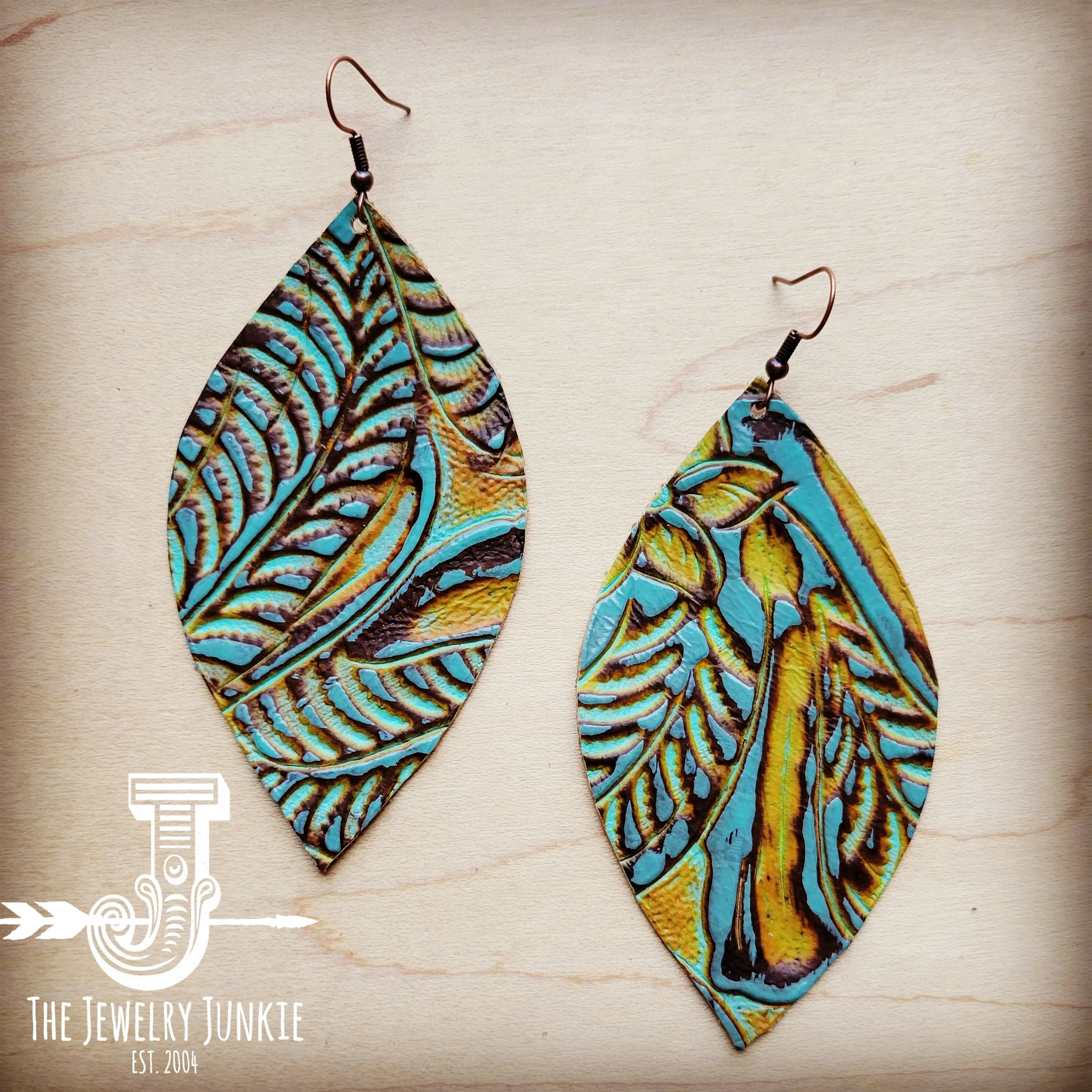 **Leather Oval Earrings- Dallas Turquoise 207k